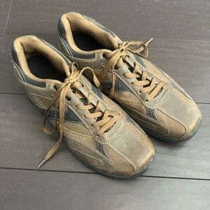 American Eagle brown faux leather casual dress shoes size 9 EUC